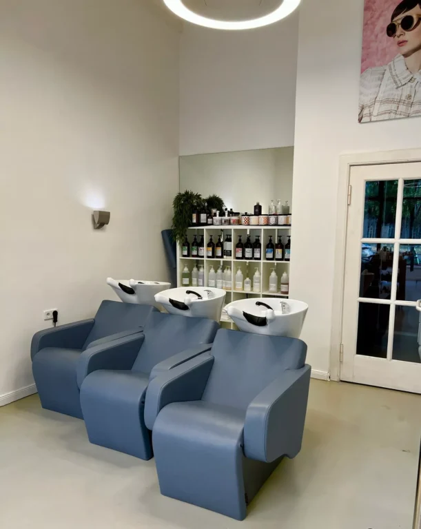 Unser neuer Salon in der Karl-Marx-Allee 58